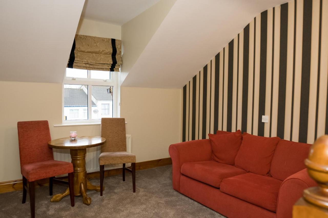Walsh'S Hotel And Apartments Maghera  Exteriér fotografie